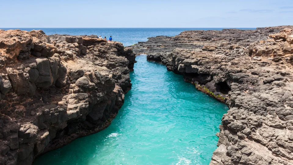 Plage de sable blond et mer turquoise sur l’île de Sal