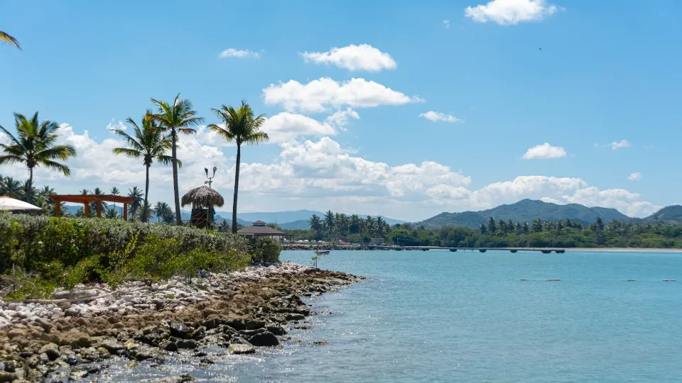 Marché local et vie quotidienne à Puerto Plata sur la côte Nord